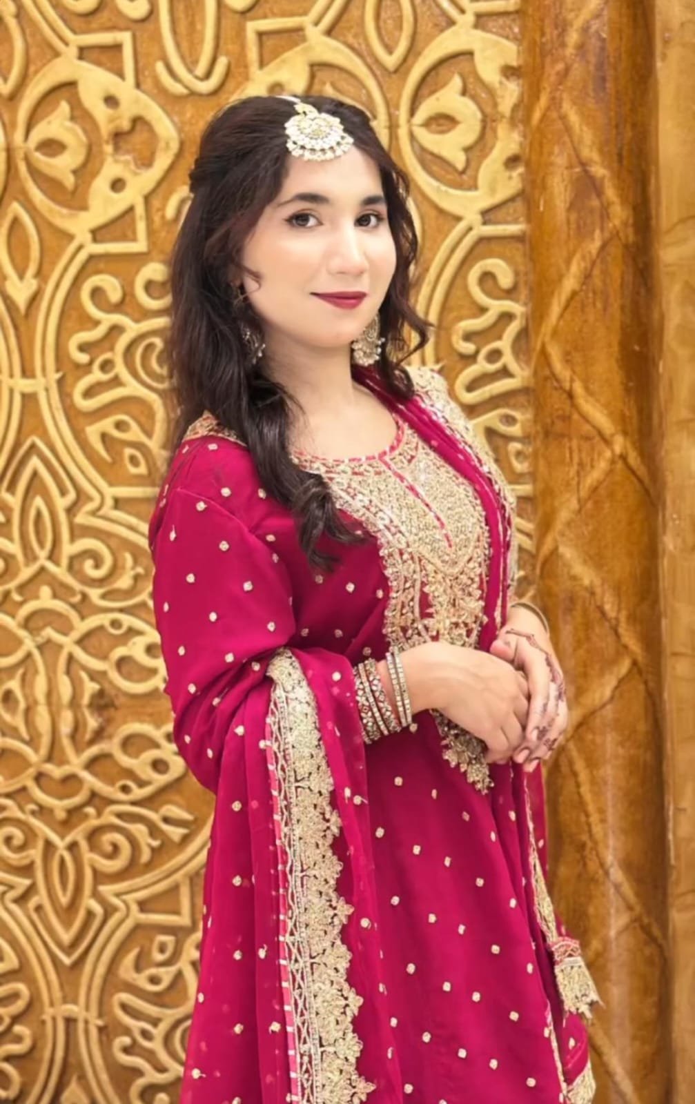 Mahnoor in her elegant brown outfit